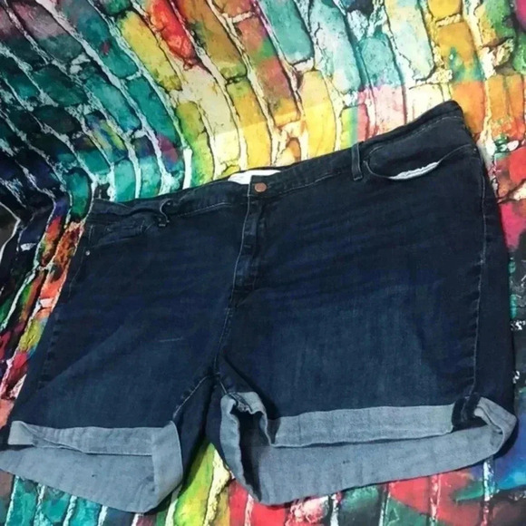 Signature Levi Strauss plus size jean‎ shorts size 26W - Picture 1 of 8